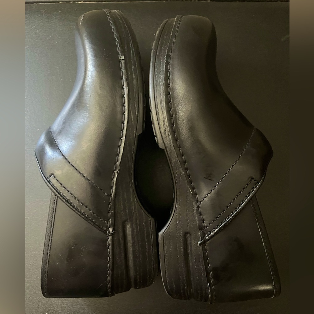 Dansko Clogs Shoes Black Slip On Round Toe Comfort Size 40 Gently Used